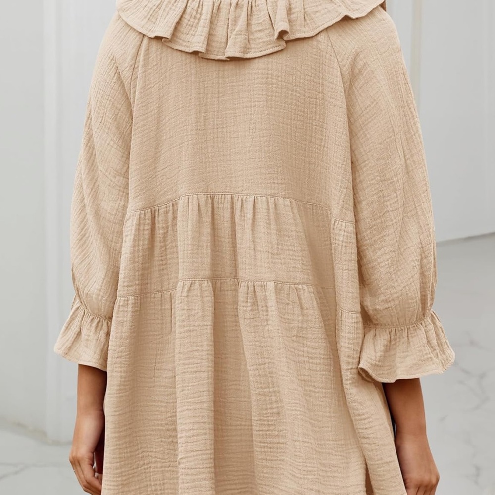 Chic Cream Ruffle Blouse - Picture 4 of 7